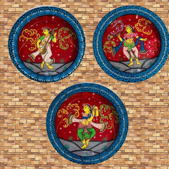 SET OF 3 - NARTAKI WALL PLATES 10”
