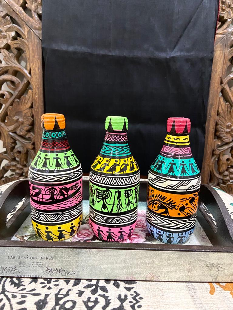 SET OF 3 SMALL -5 .5'' PATTACHITRA BOTTLES