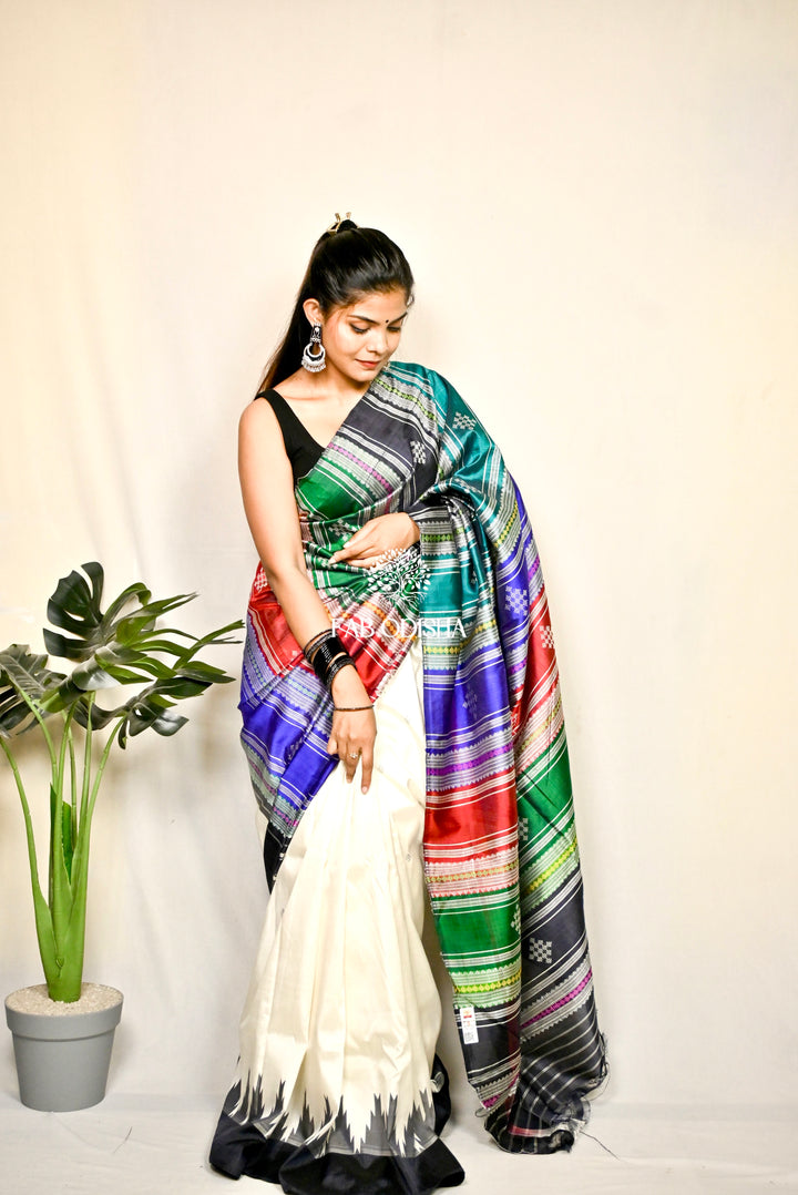 ADWITIYA DOUBLE ANCHAL BERHAMPURI PATTA SAREE