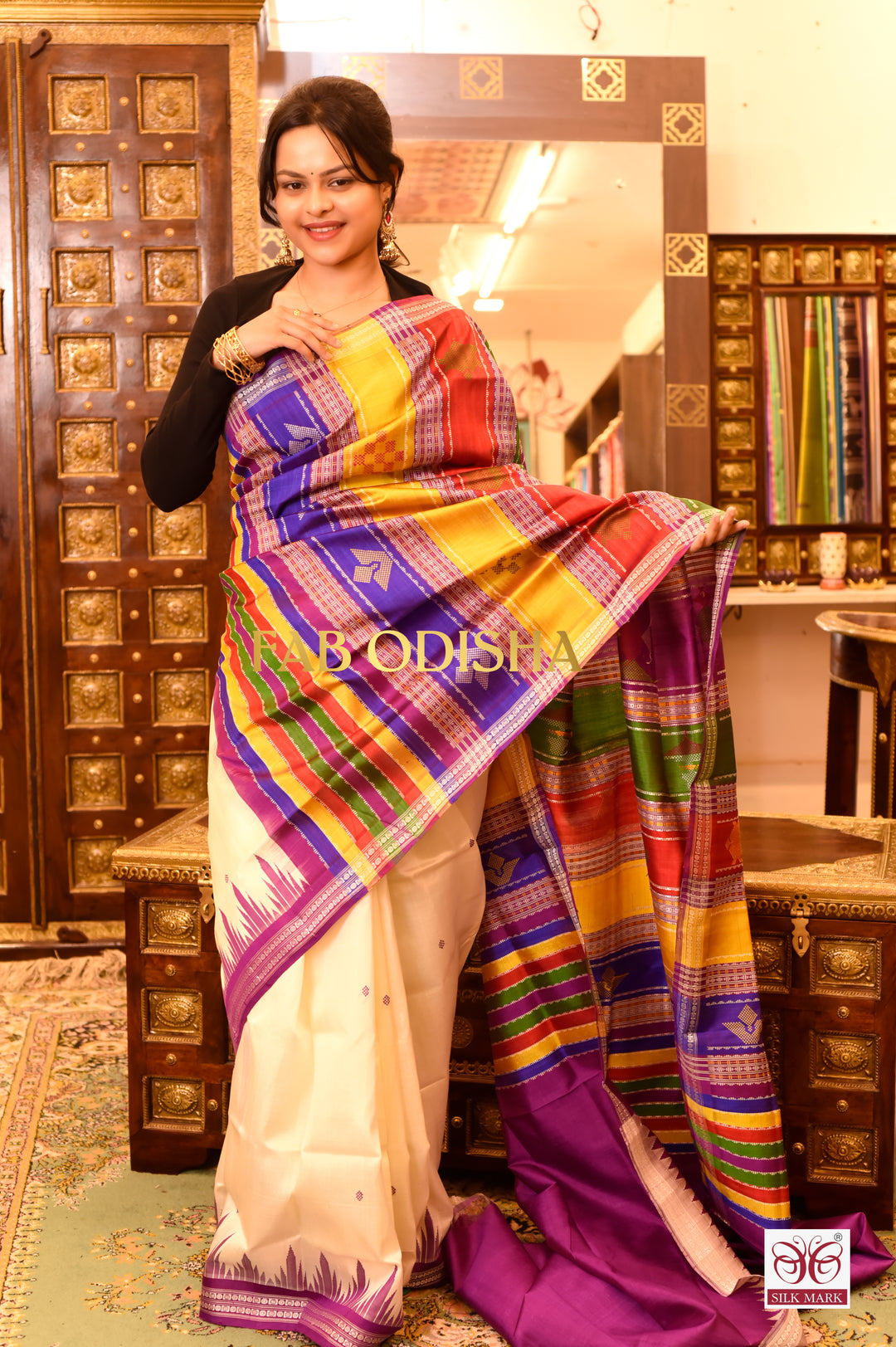TEJOMAYA AMBARAM BERHAMPURI DOUBLE AANCHAL PURE SILK PATTA SAREE