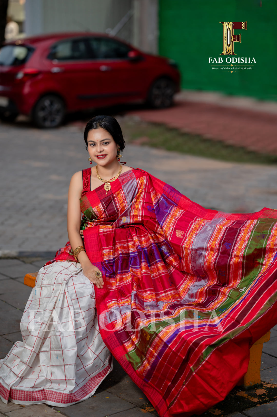 RAJNIGANDHA DEVYANI BERHAMPURI HANDLOOM DOUBLE AANCHAL PURE SILK PATTA SAREE