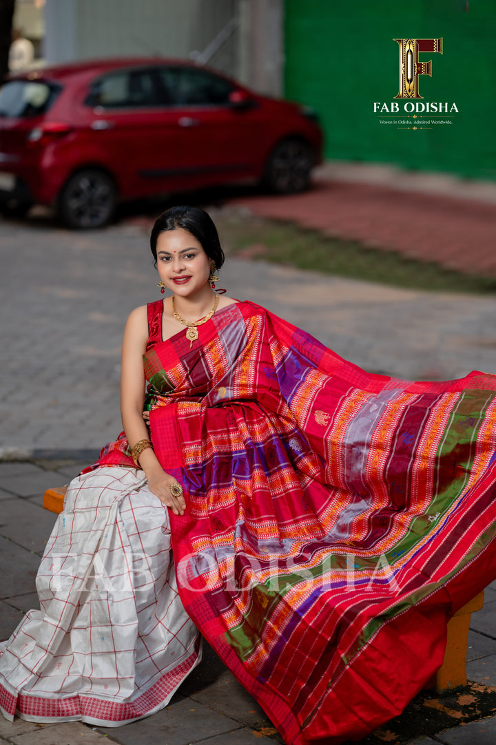 RAJNIGANDHA DEVYANI BERHAMPURI HANDLOOM DOUBLE AANCHAL PURE SILK PATTA SAREE