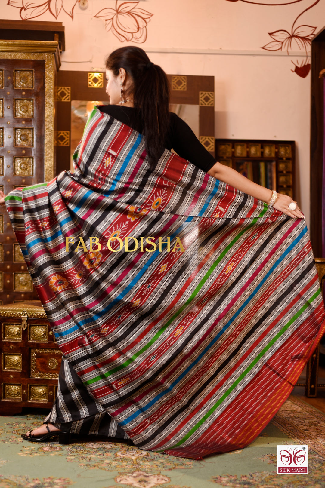 VEDA VELVET EXCLUSIVE BERHAMPURI DOUBLE AANCHAL PURE SILK PATTA SAREE