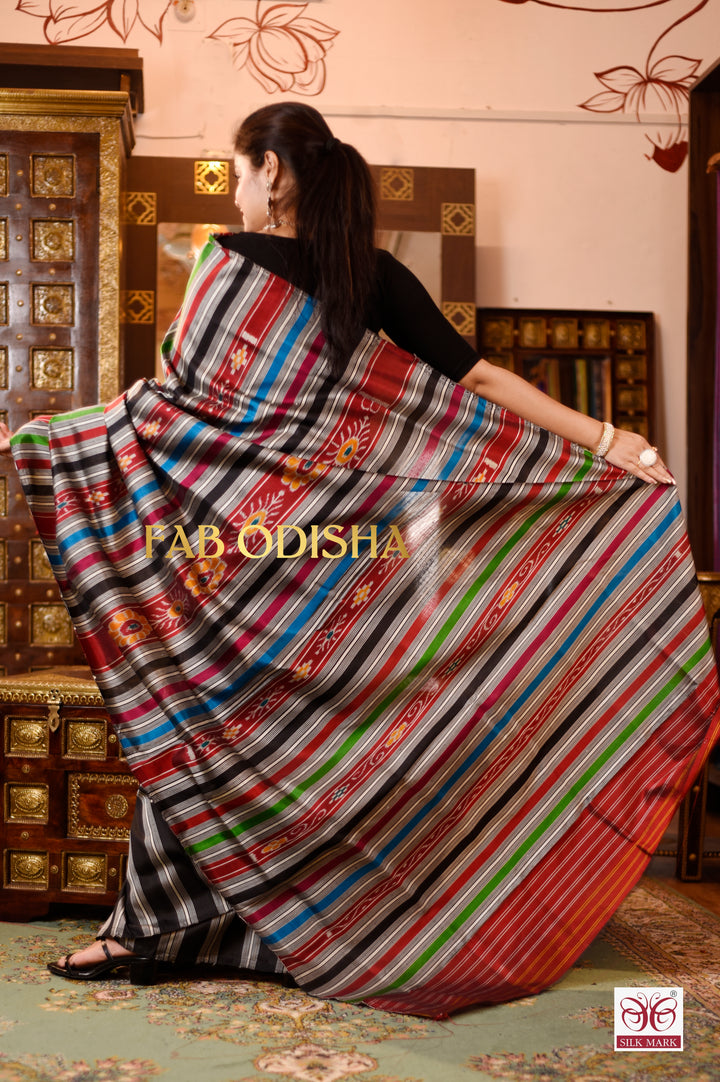 VEDA VELVET EXCLUSIVE BERHAMPURI DOUBLE AANCHAL PURE SILK PATTA SAREE