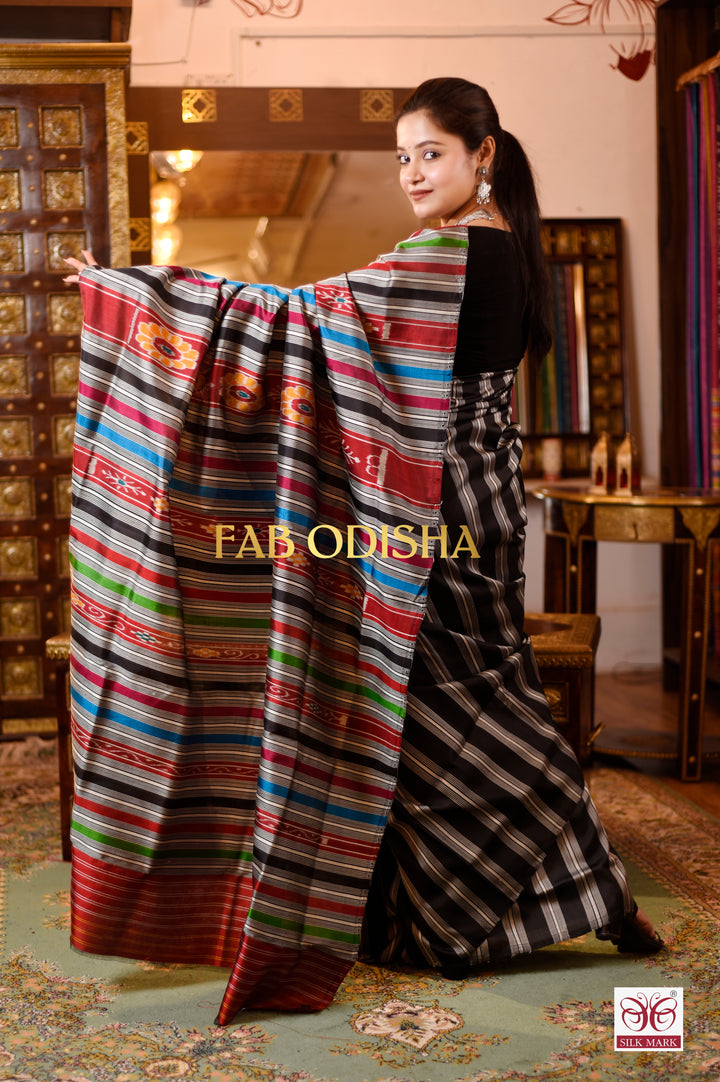 VEDA VELVET EXCLUSIVE BERHAMPURI DOUBLE AANCHAL PURE SILK PATTA SAREE