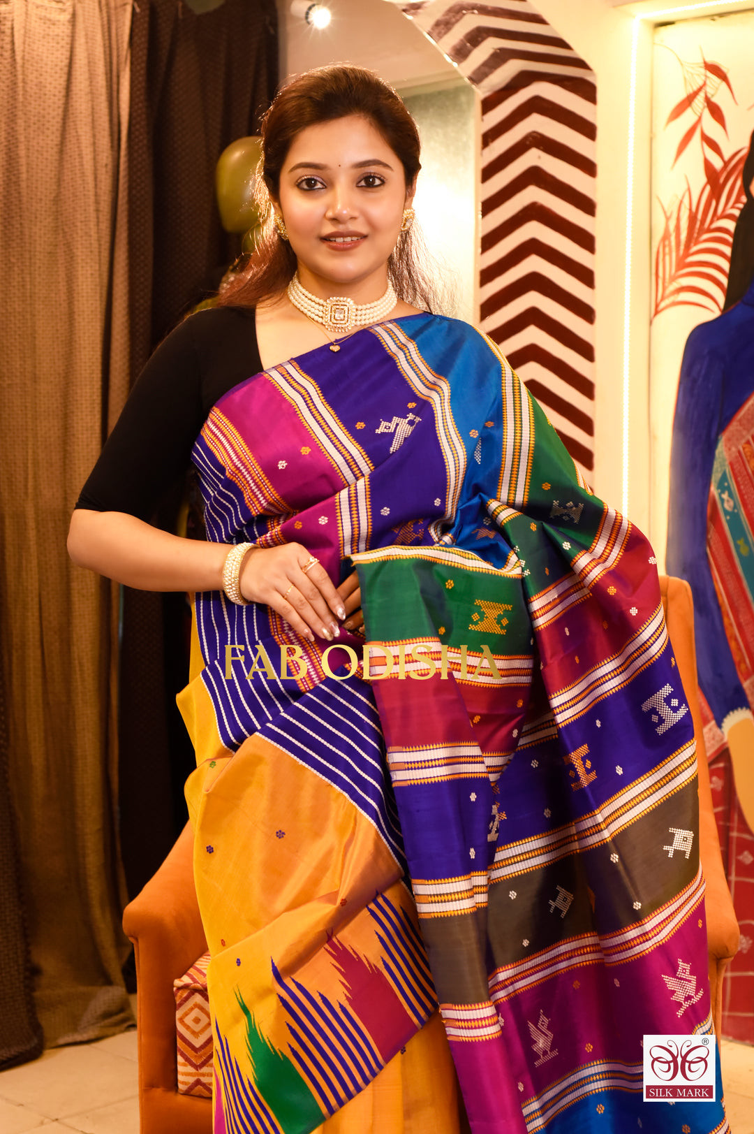 ALANKRUTA KALA KRITI BERHAMPURI DOUBLE AANCHAL PURE SILK PATTA SAREE