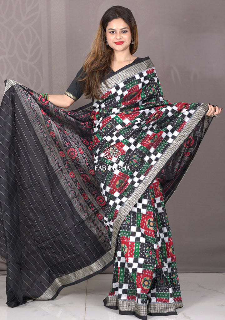 "UNMUKTA" WHITE PASAPALLI UpTKALAKSHMI HANDLOOM SAMBALPURI SILK SAREE