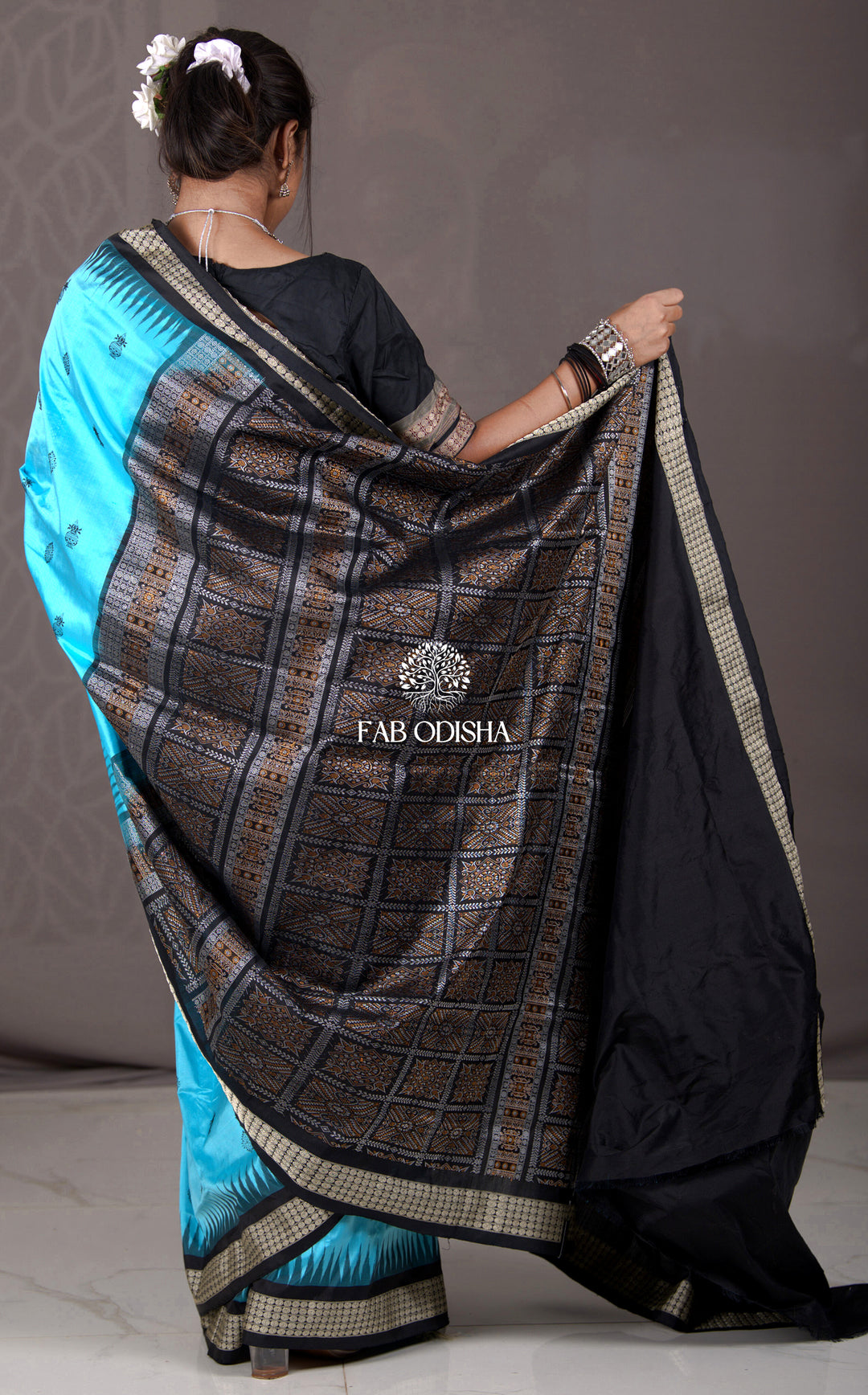 "AKASA" KALASH SAMBALPURI BOMKAI SILK SAREE