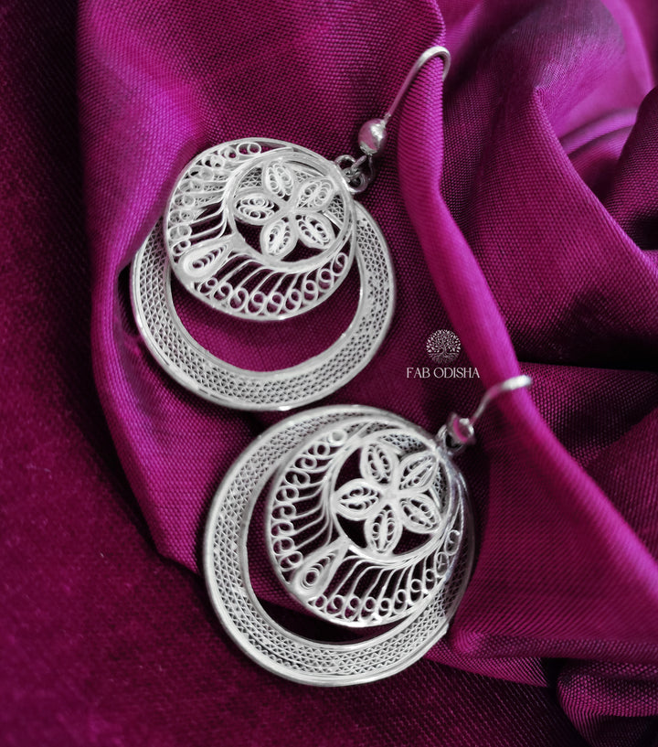 "ENCIRCLED BLOOMS" SLIDING FILIGREE CIRCLE EARRINGS