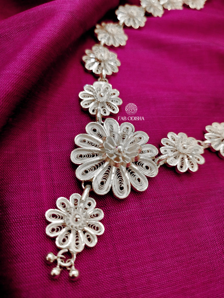 "PUSHP-UPAHAR" INTRICATE SILVER FILIGREE NECKLACE