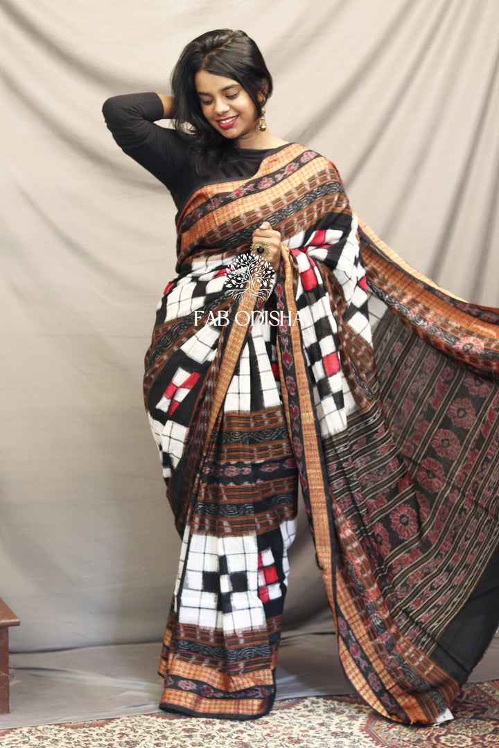 CLASSIC WHITE  AND BLACK BICHITRAPURI SAMBALPURI COTTON SAREE