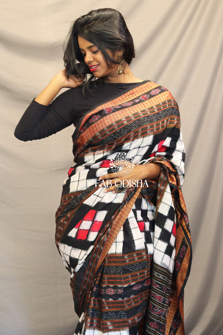 CLASSIC WHITE  AND BLACK BICHITRAPURI SAMBALPURI COTTON SAREE