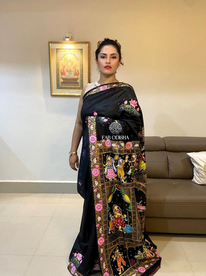 "HOLY JANMAKATHA OF SHREE KRISHNA - (PRE-ORDER) SHINING BLACK" PATTACHITRA PURE SILK SAREE
