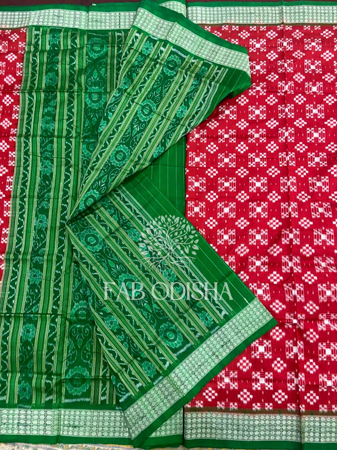 MESMERISING RED PASSAPALI SAMBALPURI SILK SAREE