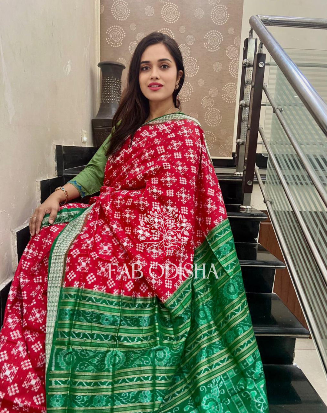 MESMERISING RED PASSAPALI SAMBALPURI SILK SAREE