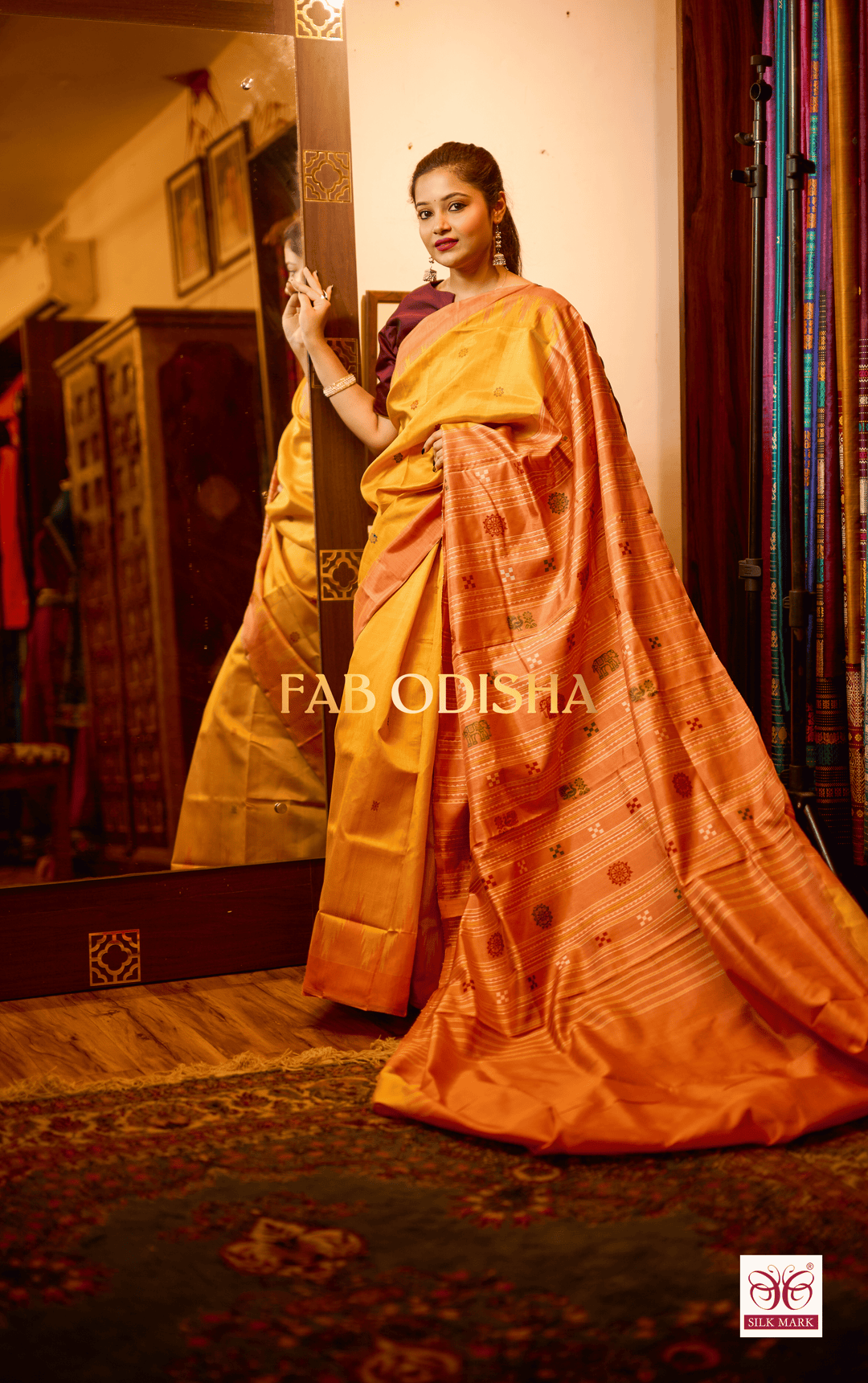 DHRITI PARAM VASTRA NATURAL DYE EXCLUSIVE BERHAMPURI DOUBLE AANCHAL PURE SILK PATTA SAREE