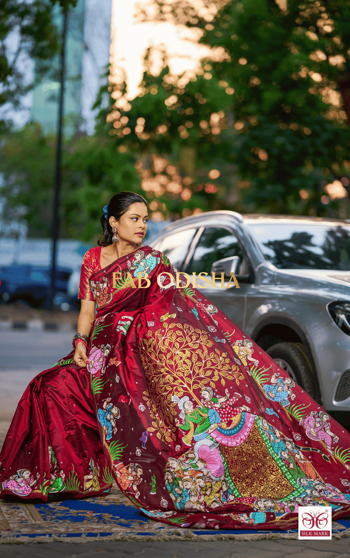 AIRAVAT KING OF ELEPAHANTS THEMED PATTACHITRA PURE SILK SAREE