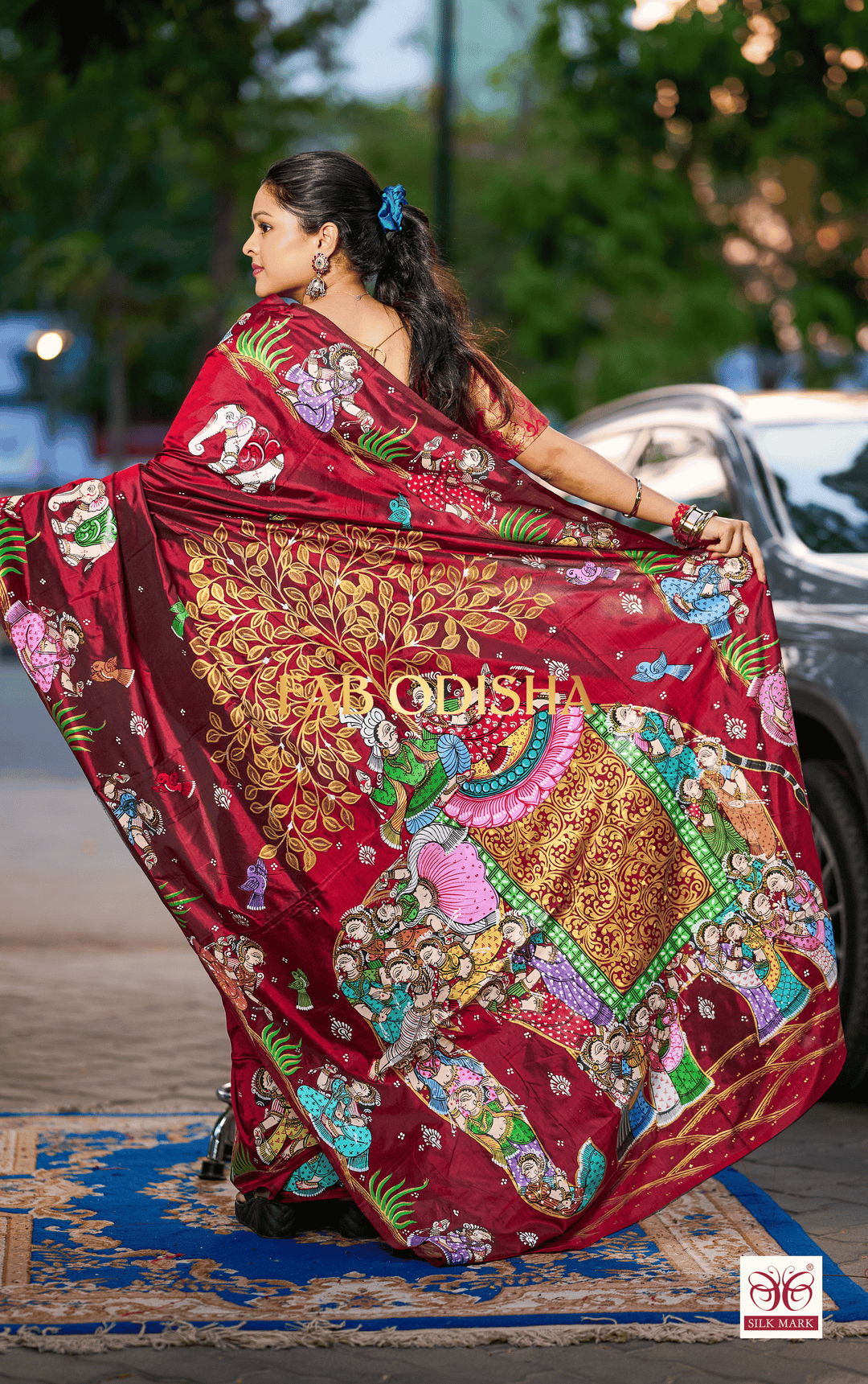AIRAVAT KING OF ELEPAHANTS THEMED PATTACHITRA PURE SILK SAREE