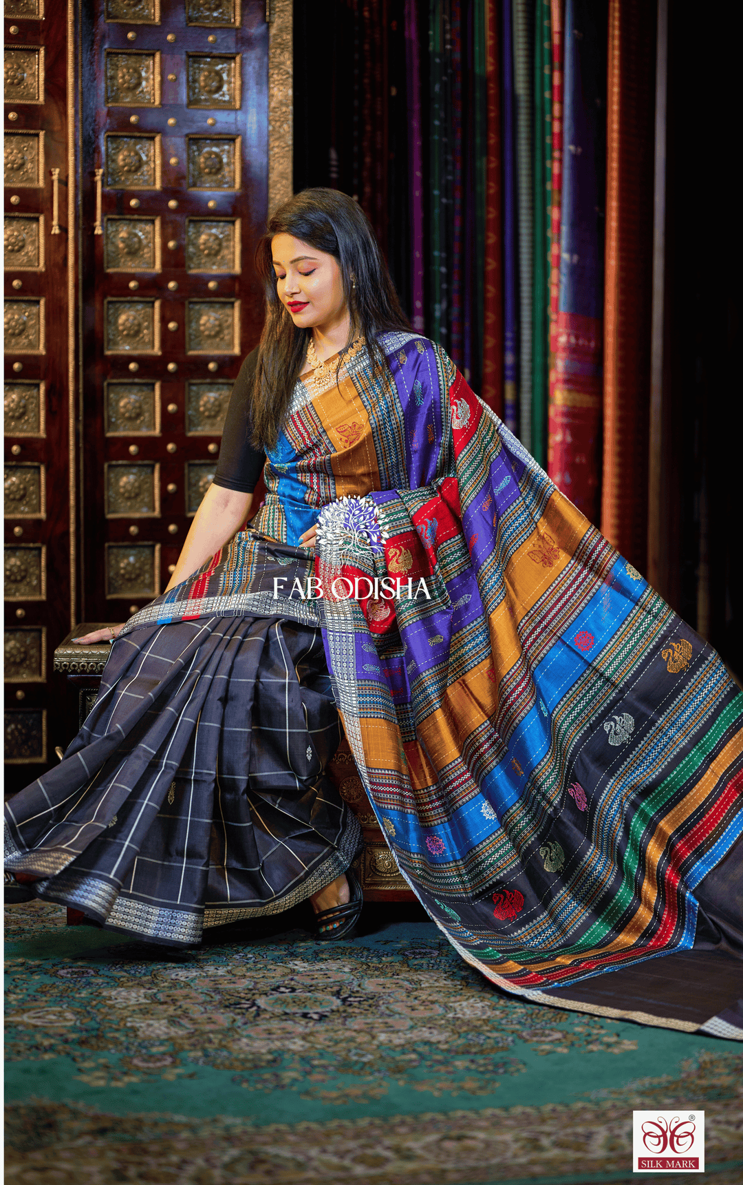 GARIMAA VINTAGE VASTRAM BERHAMPURI DOUBLE AANCHAL PURE SILK PATTA SAREE