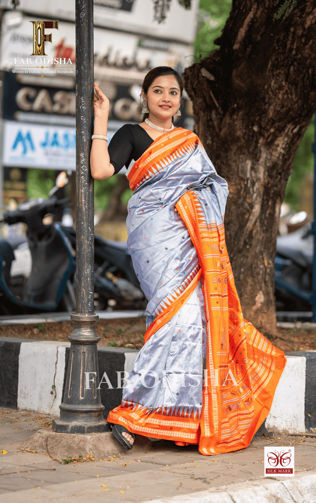 GITA GOBINDA DOLABEDI SAMBALPURI HANDLOOM SILK SAREE