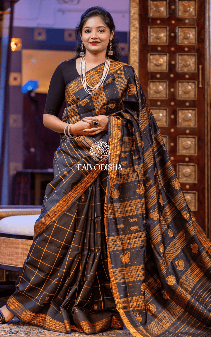 SATRANI EHTESHAM BERHAMPURI DOUBLE AANCHAL PURE SILK PATTA SAREE