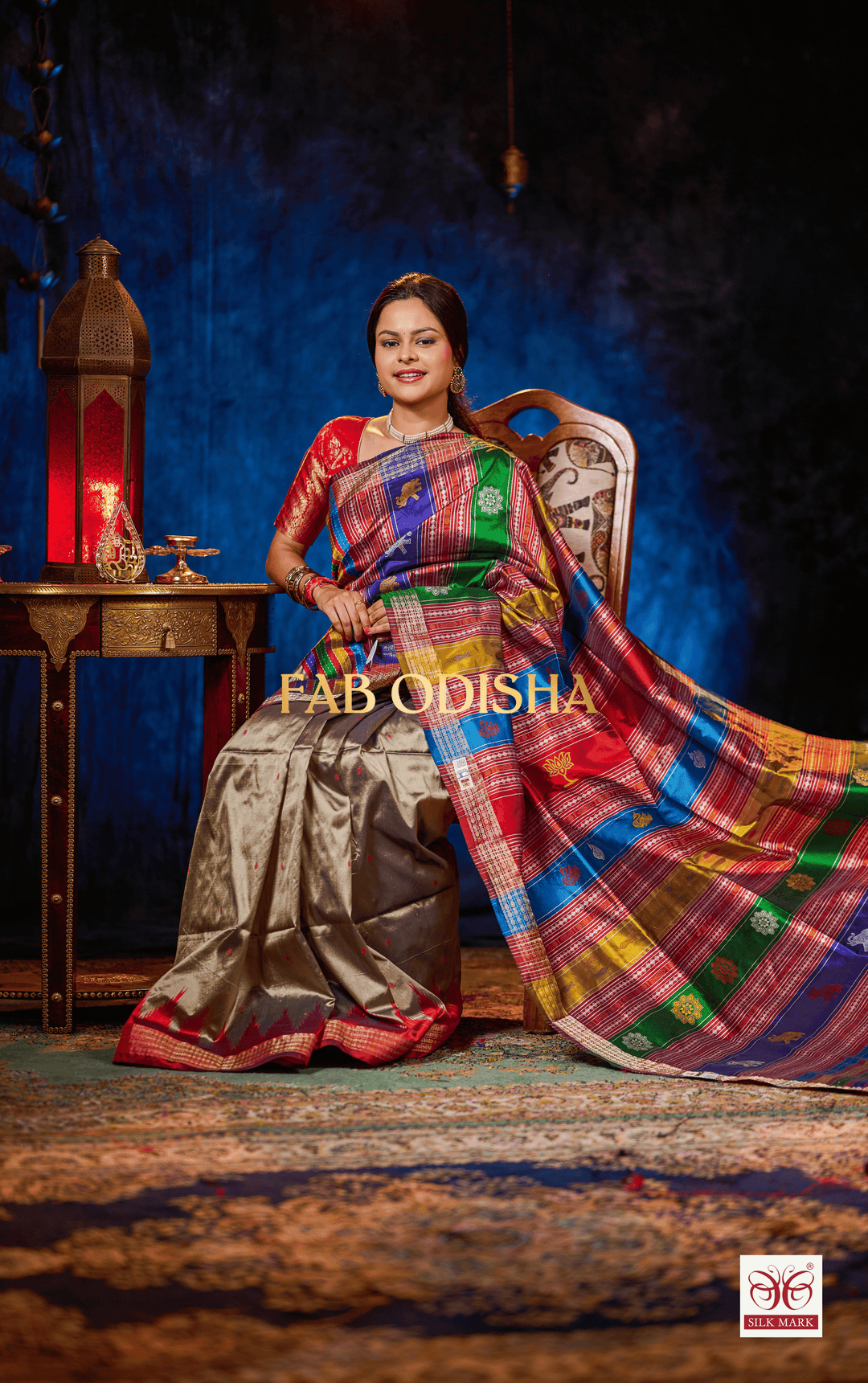 RAJ GHARANA BERHAMPURI DOUBLE AANCHAL PURE TISSUE SILK PATTA SAREE