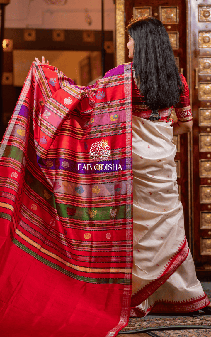 LAKSHMI VASTRA SACRED BERHAMPURI DOUBLE ANCHAL PURE SILK PATTA SAREE