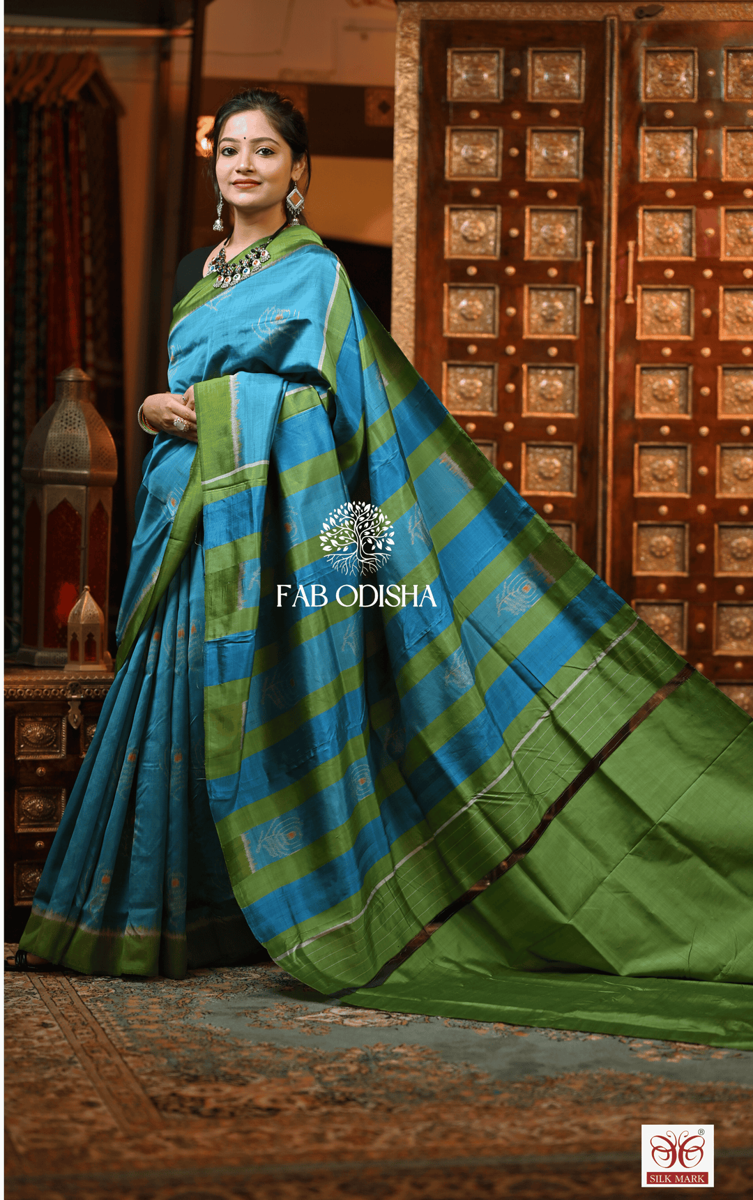 GLIMMERING SAREE SYMPHONY DESIGNER PREMIUM MULBERRY HANDLOOM PURE SILK SAREE