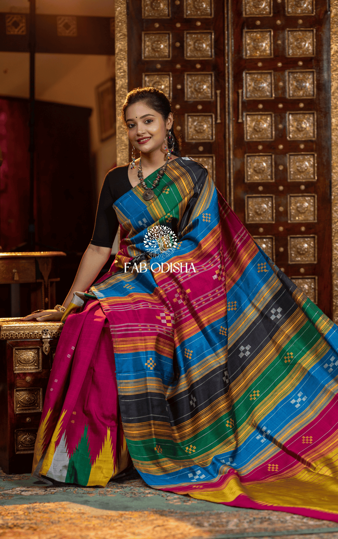 APARNA MULTI KUMBHA COSMIC WEAVES BERHAMPURI DOUBLE AANCHAL PURE SILK PATTA SAREE