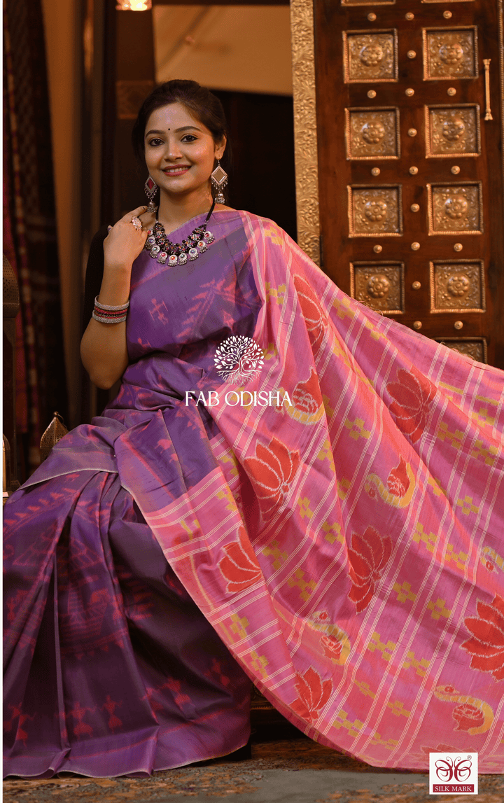 REGAL RAIMENT DESIGNER PREMIUM MULBERRY HANDLOOM PURE SILK SAREE