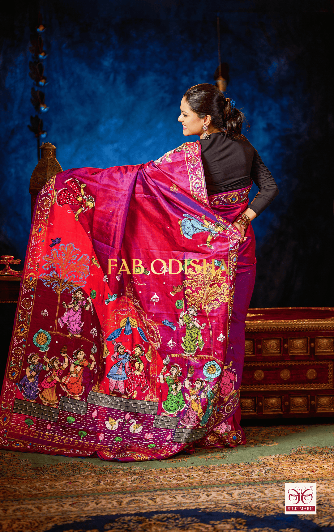 RAASIYA THEMED PATTACHITRA HANDLOOM SILK SAREE