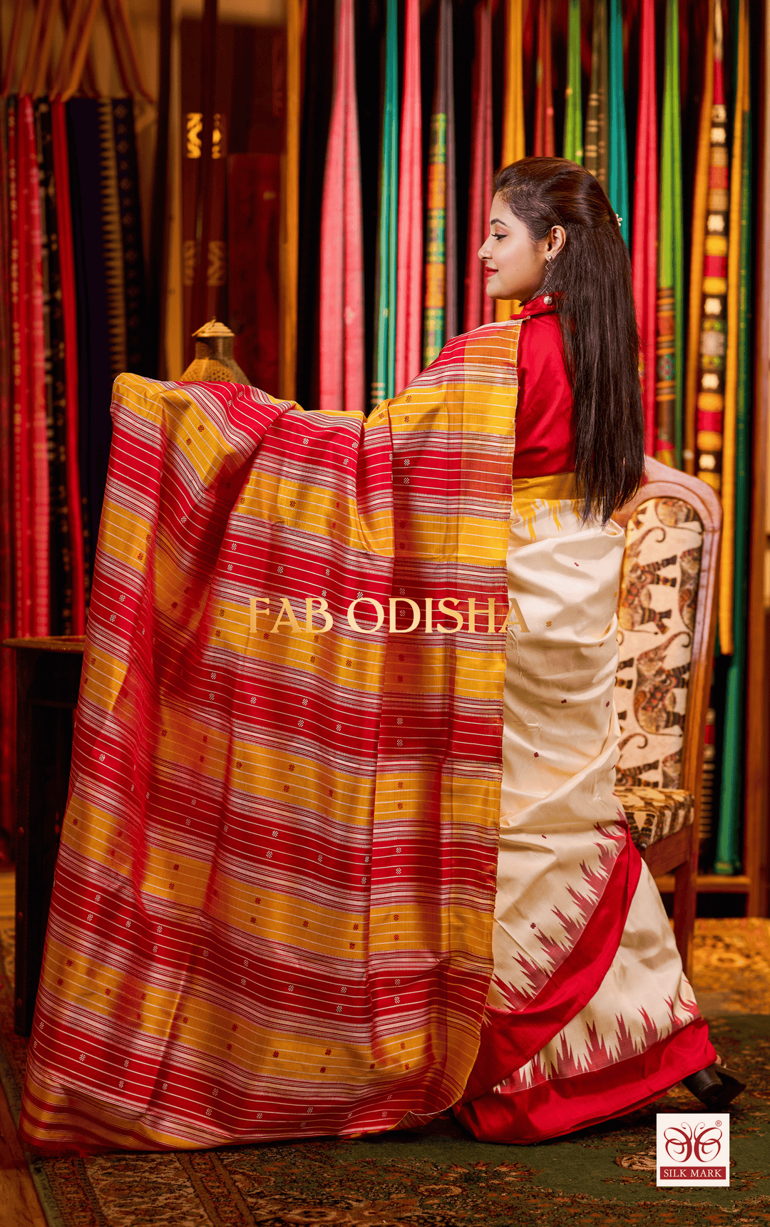 VANIKAA HERITAGE DOUBLE ANCHAL BERHAMPURI SILK PATTA SAREE