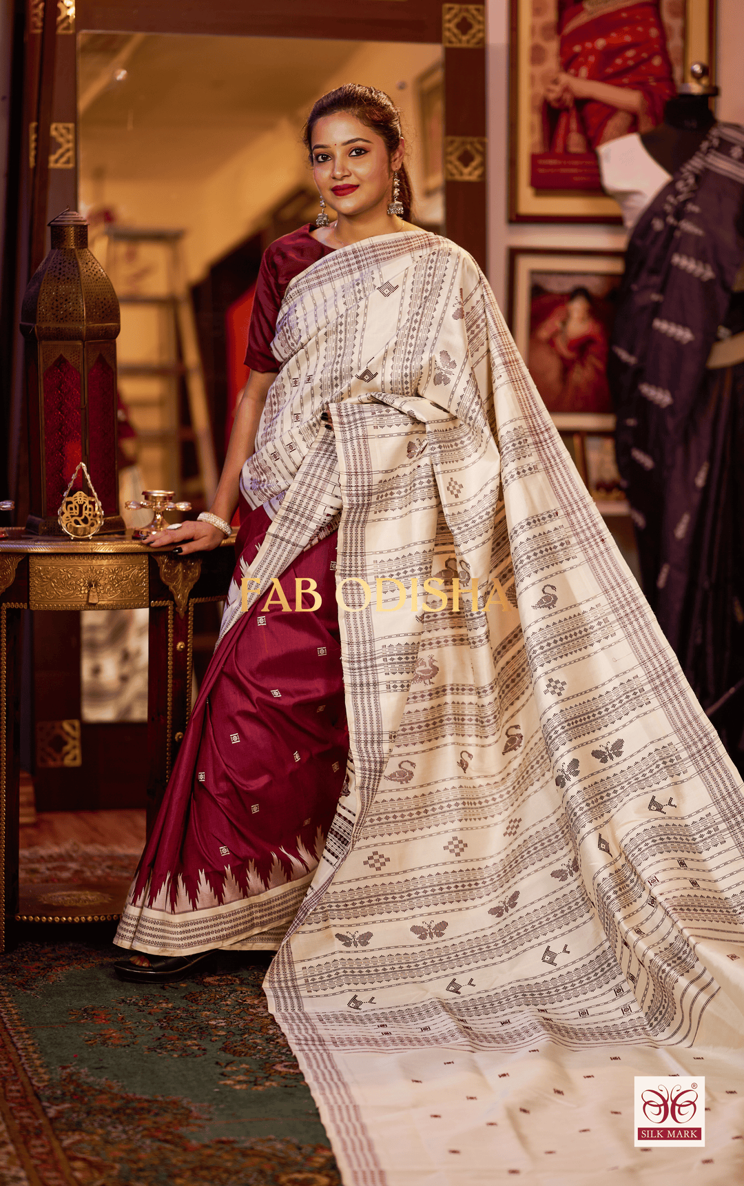 RITAMBARI BERHAMPURI HANDLOOM DOUBLE PALLU PURE SILK PATTA SAREE