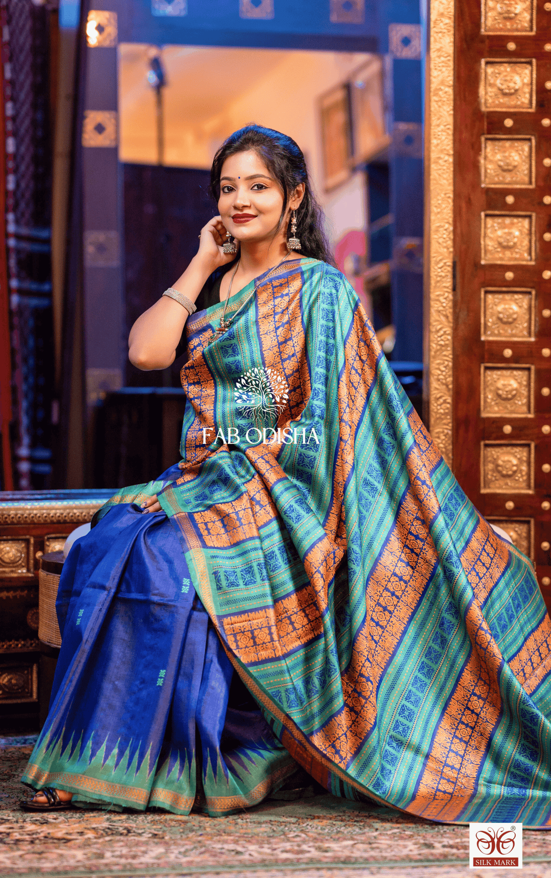 NISHPANNA AURA  LUXURIOUS HANDWOVEN DOUBLE AANCHAL PURE TUSSAR SILK SAREE