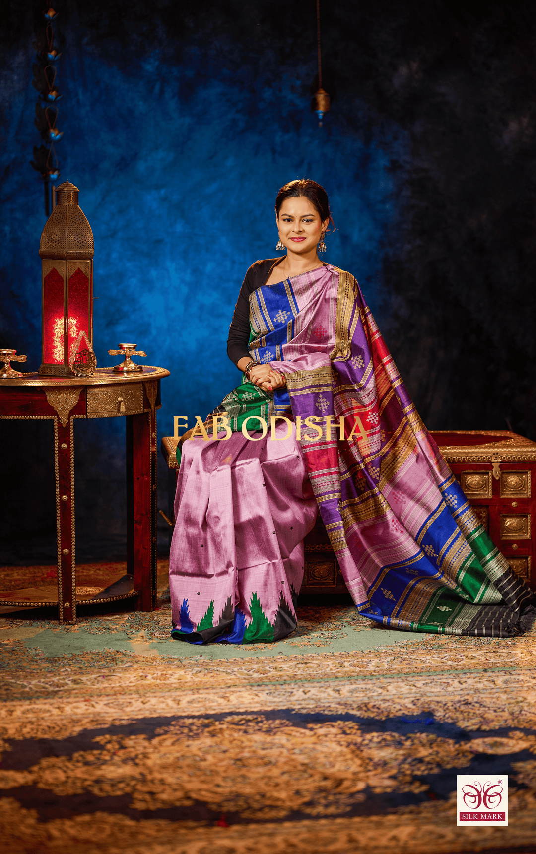 IKAYANA DOUBLE ANCHAL BERHAMPURI HANDLOOM SILK PATTA