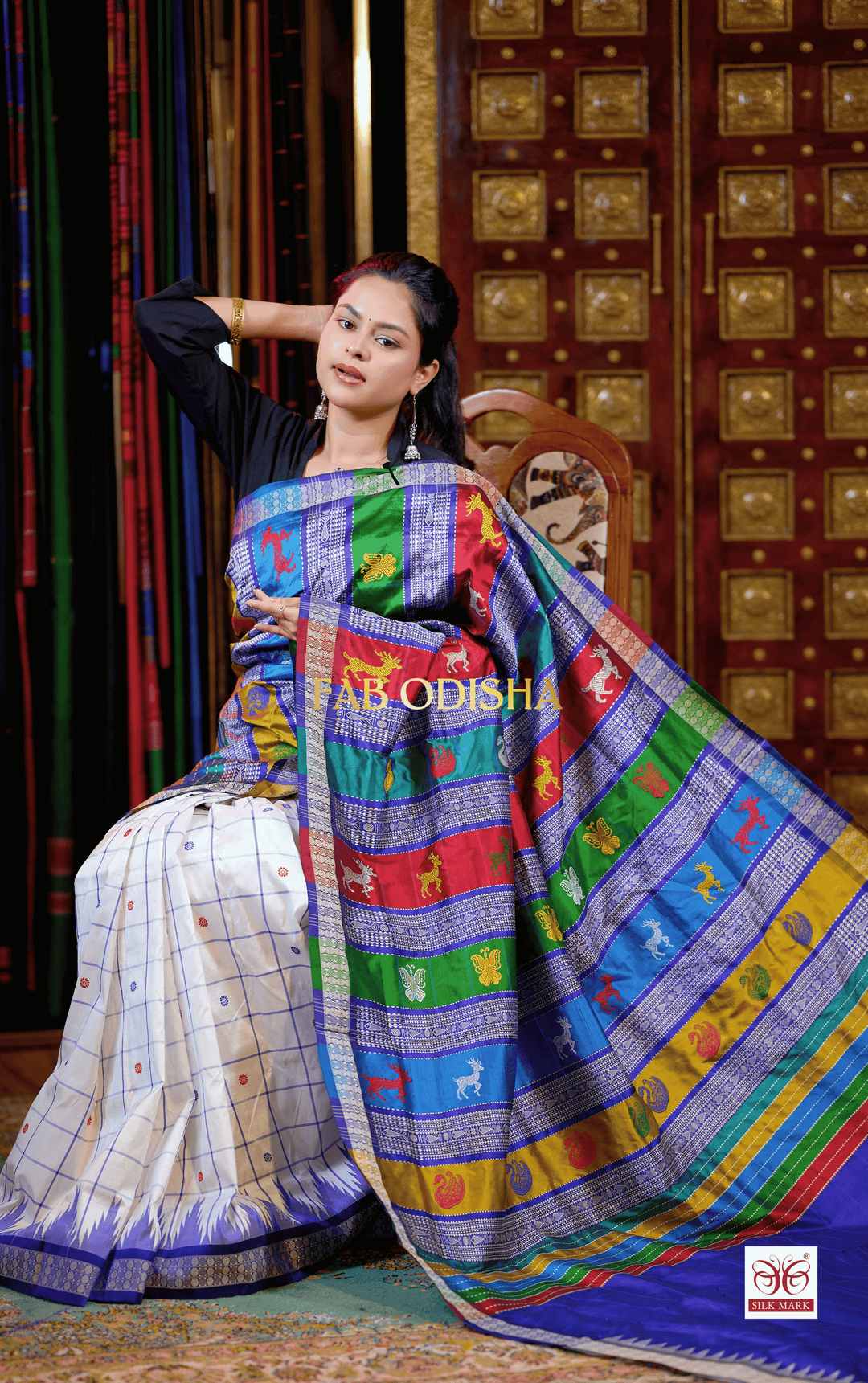 HRIDAYA MANOHARI BERHAMPURI DOUBLE AANCHAL PURE SILK PATTA SAREE