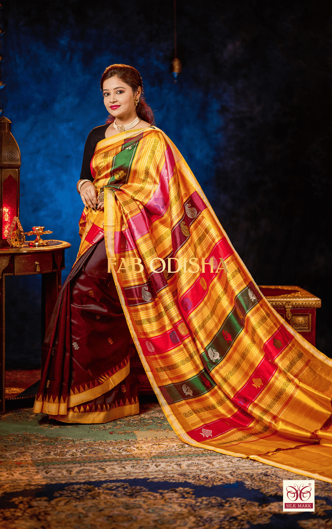 AARANYAA HERITAGE DOUBLE ANCHAL BERHAMPURI HANDLOOM SILK PATTA