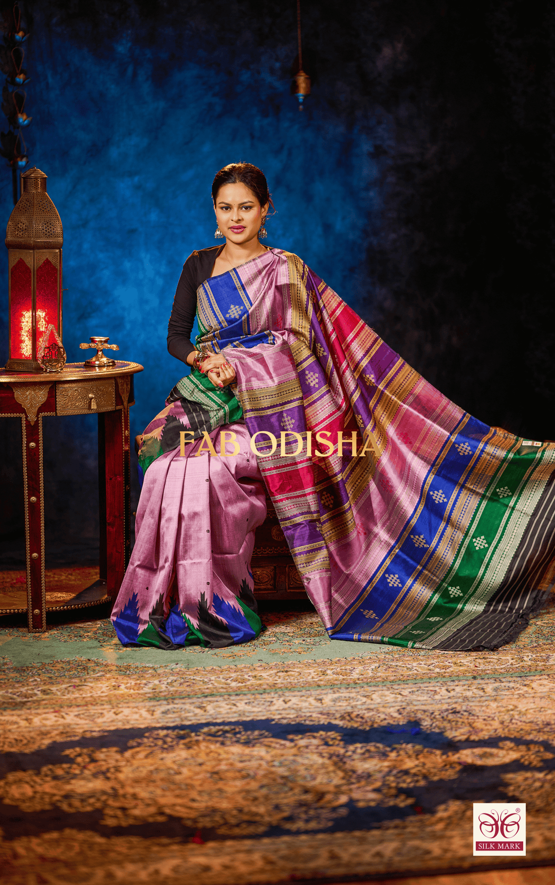 IKAYANA DOUBLE ANCHAL BERHAMPURI HANDLOOM SILK PATTA