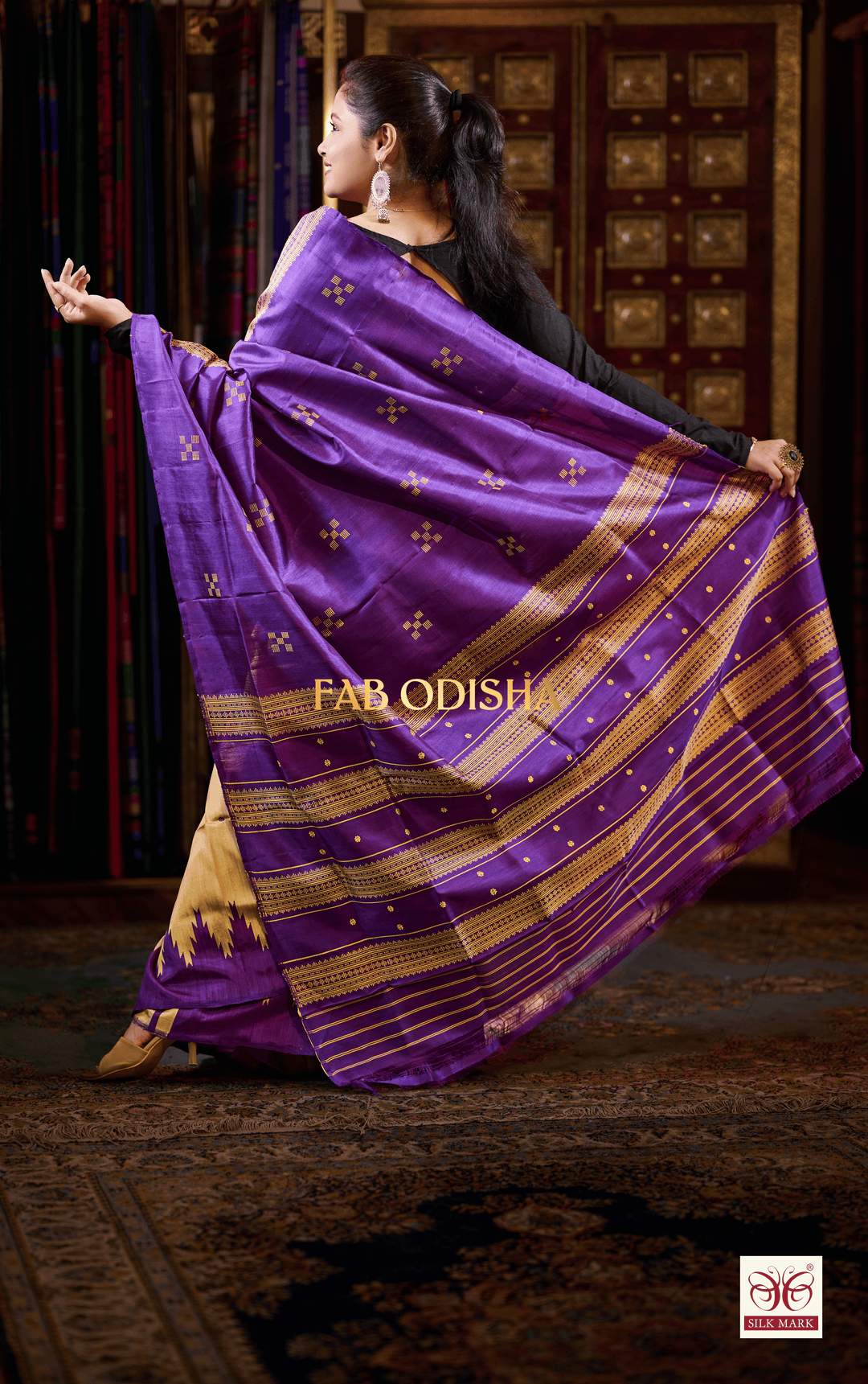 RACHANA SUTRA SELECTIONS BERHAMPURI DOUBLE AANCHAL PURE SILK PATTA SAREE