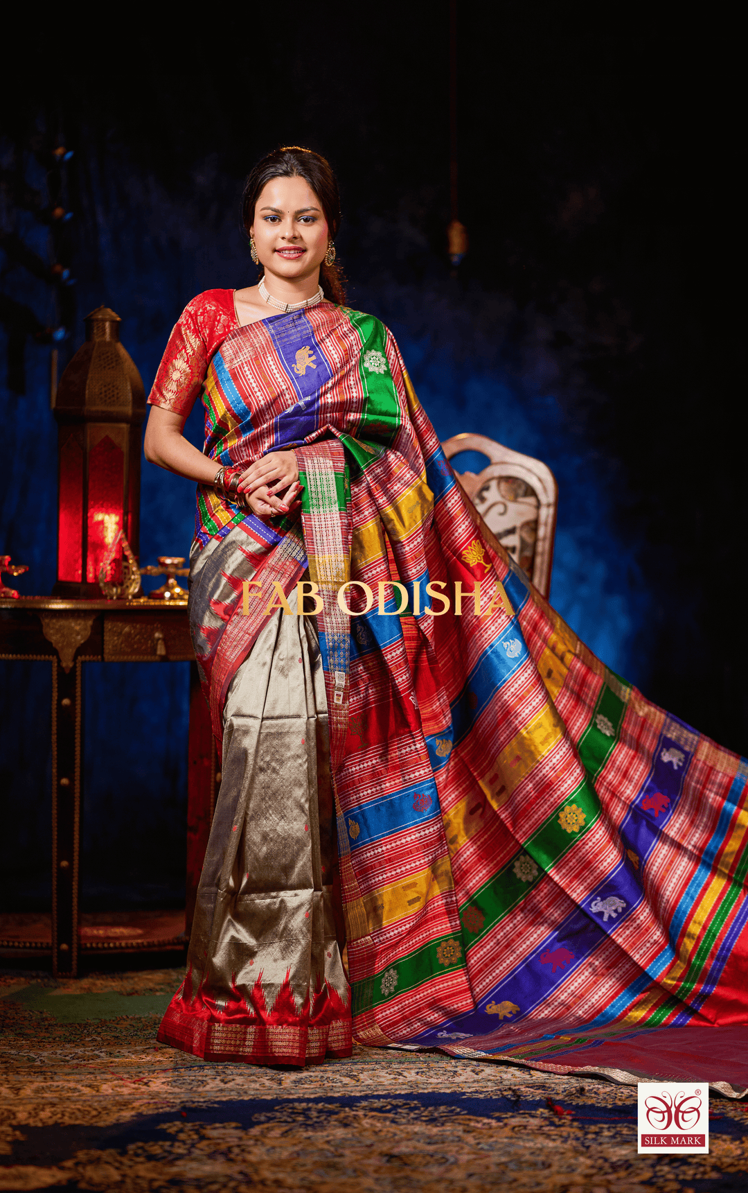 RAJ GHARANA BERHAMPURI DOUBLE AANCHAL PURE TISSUE SILK PATTA SAREE