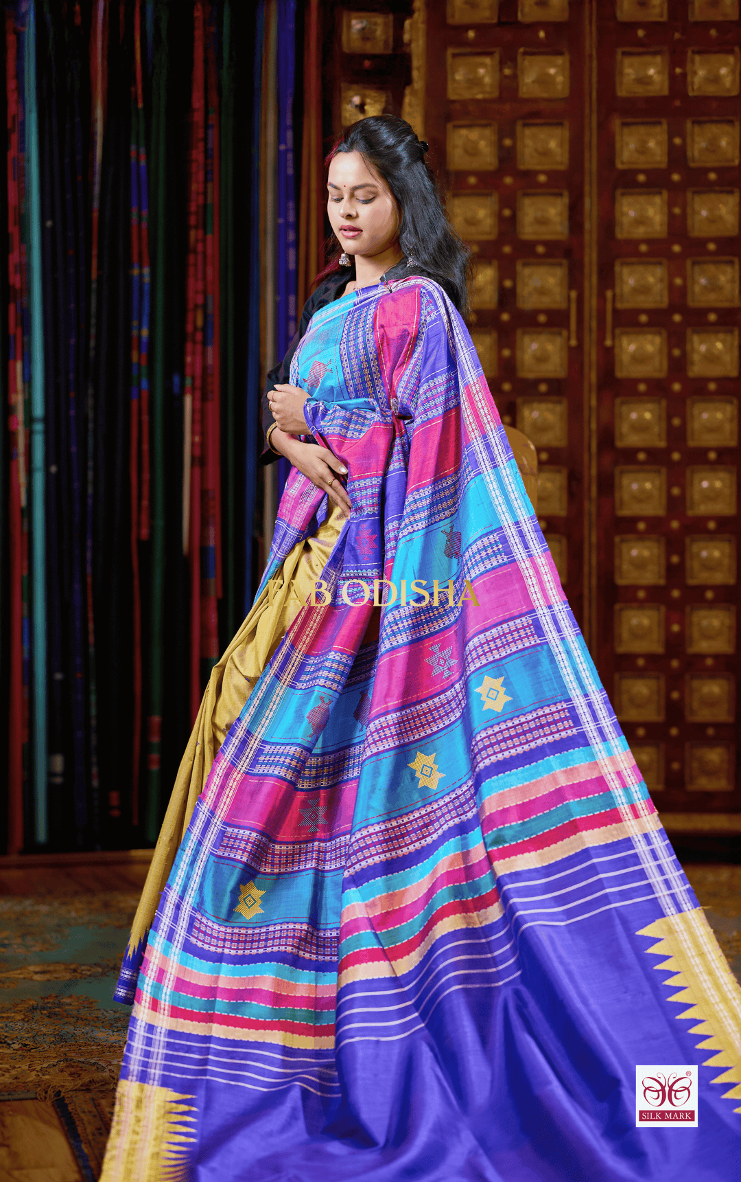 CHANCHAL RAGINI BERHAMPURI DOUBLE AANCHAL PURE SILK PATTA SAREE