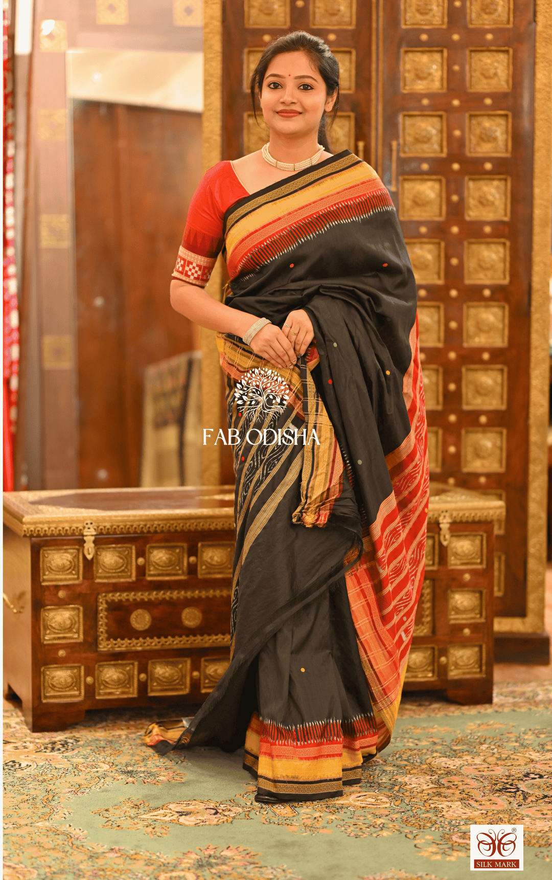 LAVANYA NIHARIKA HERITAGE MULBERRY HANDLOOM SILK SAREE