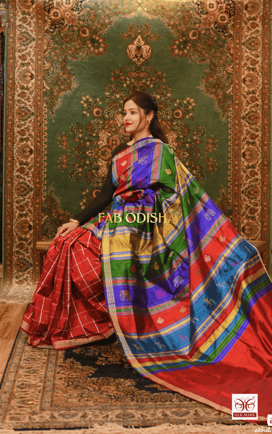 MOHEY BERHAMPURI DOUBLE AANCHAL PURE SILK PATTA SAREE