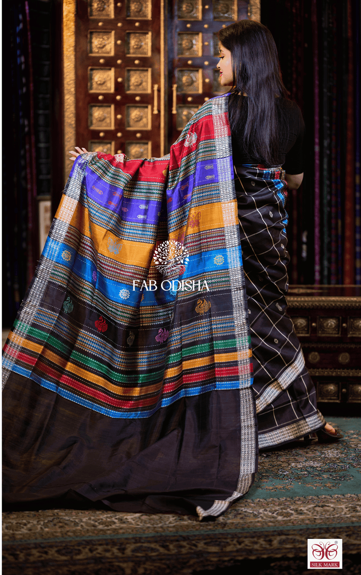 GARIMAA VINTAGE VASTRAM BERHAMPURI DOUBLE AANCHAL PURE SILK PATTA SAREE