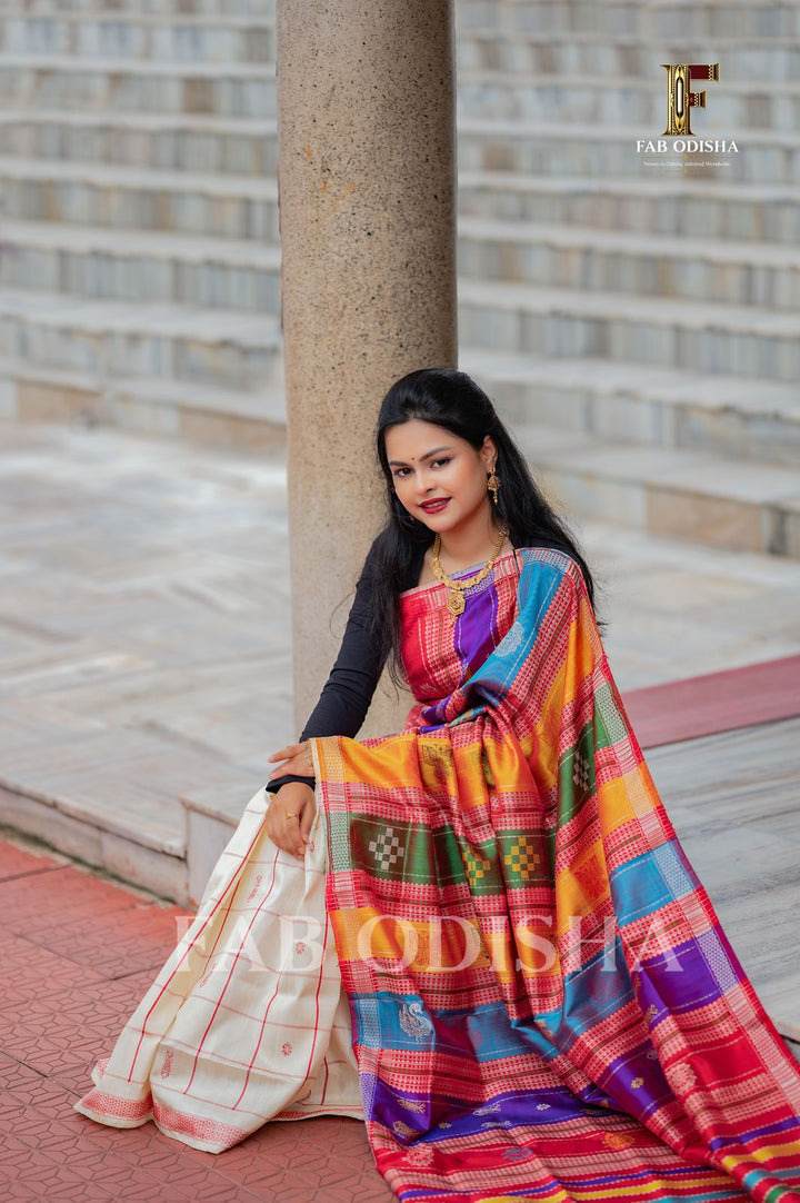PADMAVATI VASTRA BERHAMPURI HANDLOOM DOUBLE AANCHAL PURE SILK PATTA SAREE