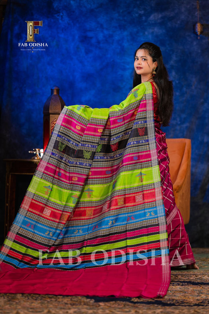 GAJAGAMINI REGAL EXCLUSIVE BERHAMPURI HANDLOOM DOUBLE AANCHAL PURE SILK PATTA SAREE