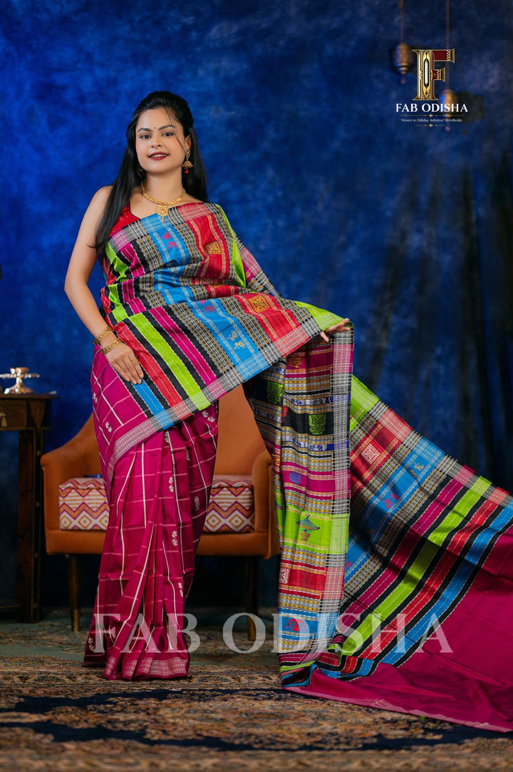 GAJAGAMINI REGAL EXCLUSIVE BERHAMPURI HANDLOOM DOUBLE AANCHAL PURE SILK PATTA SAREE