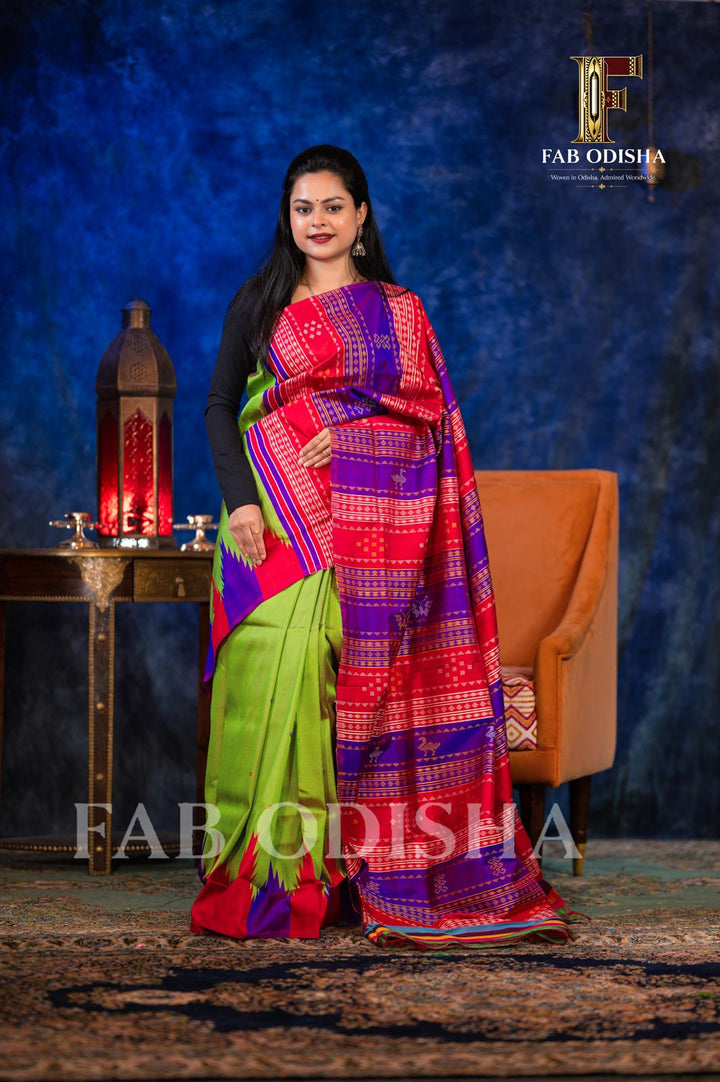 NAVYA VINTAGE VASTRAM BERHAMPURI HANDLOOM DOUBLE AANCHAL PURE SILK PATTA SAREE