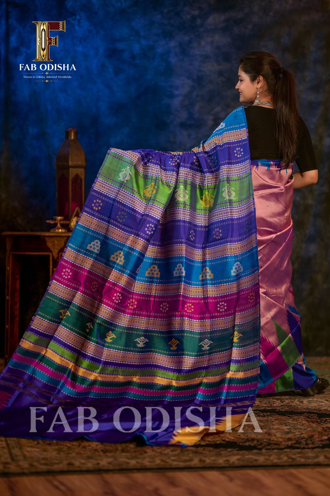 GAURI SUTRA BERHAMPURI HANDLOOM DOUBLE AANCHAL PURE SILK PATTA SAREE