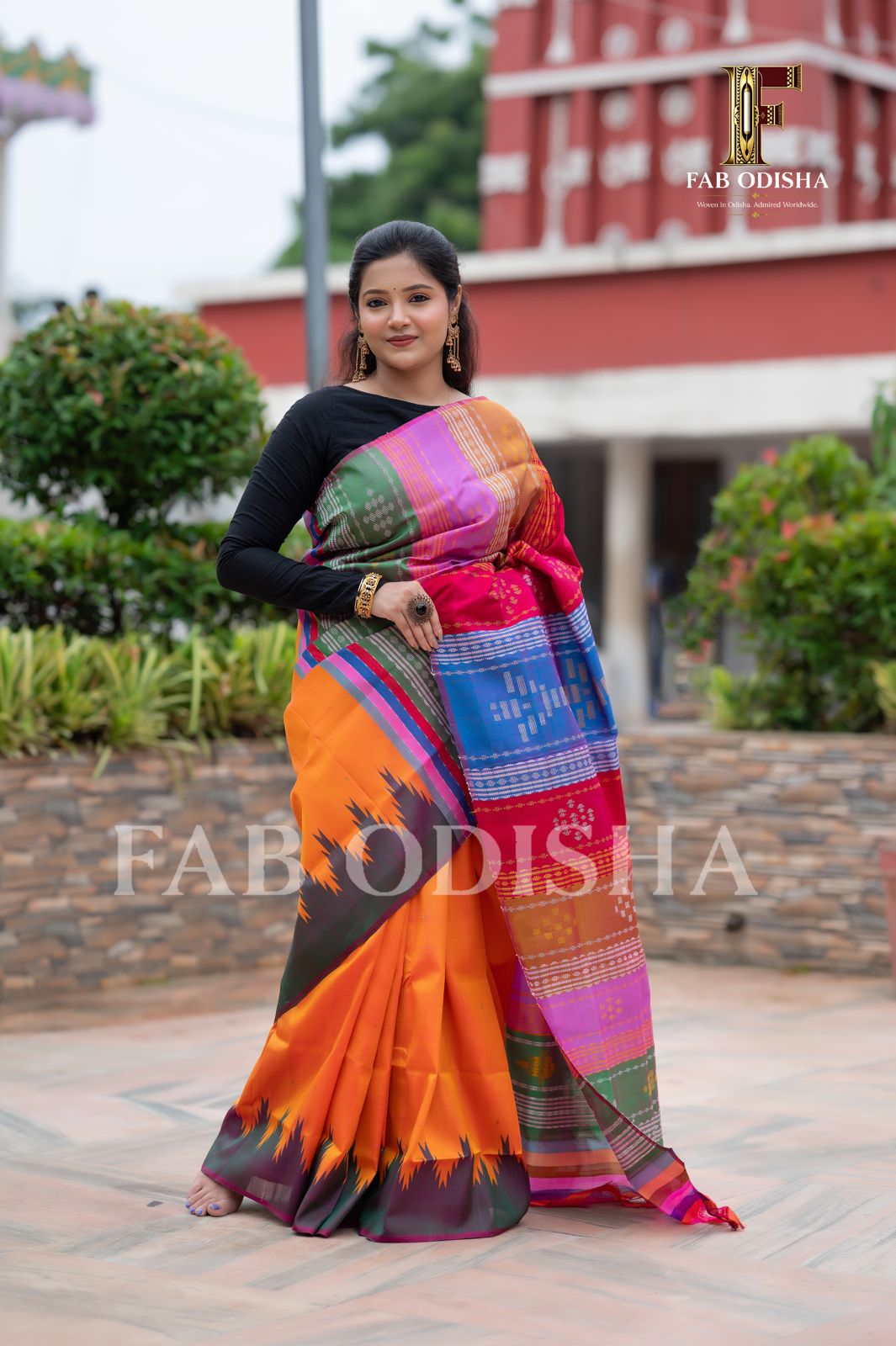 BHAGYALAKSHMI BRIDAL RESPLENDANT BERHAMPURI DOUBLE AANCHAL PURE SILK PATTA SAREE
